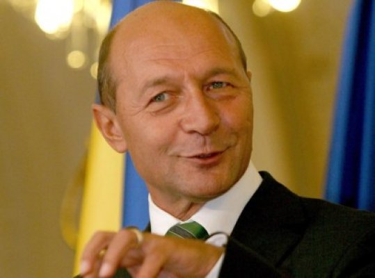 Băsescu: Dacă anunţăm veto, suntem în afară, nu ne caută nimeni